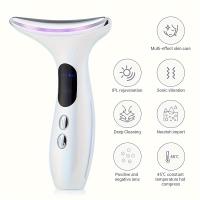 Dispositivo de belleza con terapia de fotones LED para masaje de cuello y cara: máquina de alta frecuencia sin perfume con tratamiento de luz de 3 colores, batería de litio recargable por USB, portátil para horas extras de trabajo y viajes de negocios - details 7