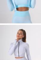 Traje de Yoga transpirable sin costuras para mujer, ropa de Fitness de verano, conjunto de tres piezas de secado ajustado, zapatos deportivos, accesorios de ropa - details 8