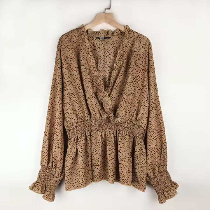 Blusa Peplum Para Mujer Talla Grande Con Estampado De Puntos Cuello V Ruffles Manga Larga Cintura Elástica Top Casual - 1
