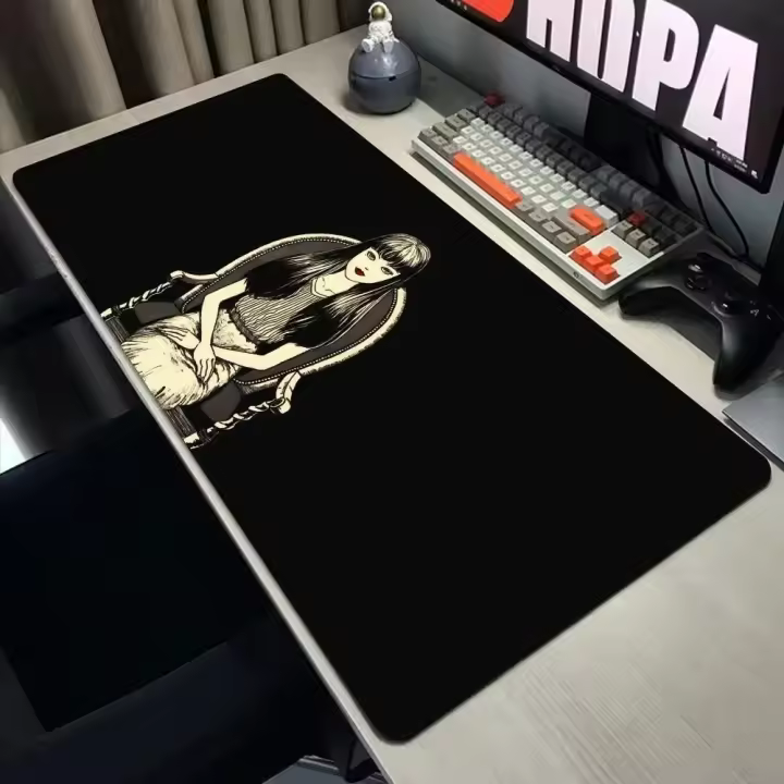 Alfombrilla De Ratón Grande De Goma Junji Ito Horror Dibujos Animados Antideslizante Para Escritorio Juego Alfombrilla De Mesa Para Adultos - 1