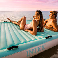 Manta flotante hinchable INTEX capacidad para 4 personas, peso máx. 400kg, con 8 asas de sujeción y 4 porta bebidas, Medidas 183x310x18cm, flotador para piscina - details 6