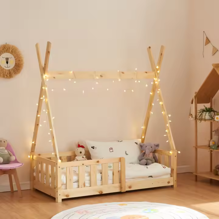 Cama infantil Tipi Helsingborg con reja de seguridad pino 140x70cm - Natural [en.casa] - 1