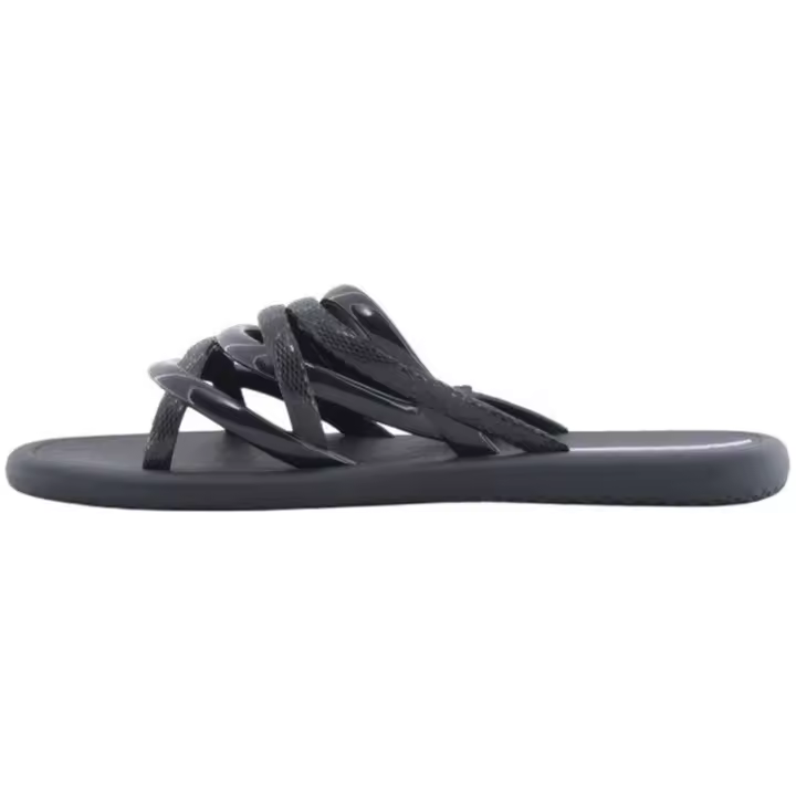 Calzado Lifestyle marca Ipanema modelo Ip 83606-Aw816 Black/Lilac para mujer - 1