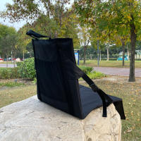 Cojín para acampar al aire libre con dobladillo de almacenamiento, tapete de picnic plegable, cojín para silla de playa y estadio - details 5