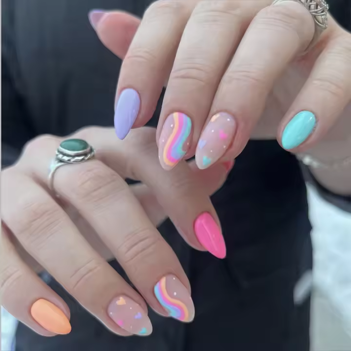24 Piezas De Uñas Postizas Estilo Medio En Forma De Gota De Lluvia Con Patrón De Arco Iris Y Amor Juego Con Pegamento De Gel Y Archivo Para Uñas Postizas - 1