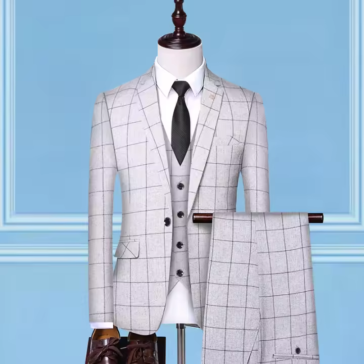 Traje De Tres Piezas Ajustado Para Hombre Con Chaleco Y Pantalones Estilo Británico De Alta Gama Para Bodas Y Fiestas Vestimenta Formal Casual - 1
