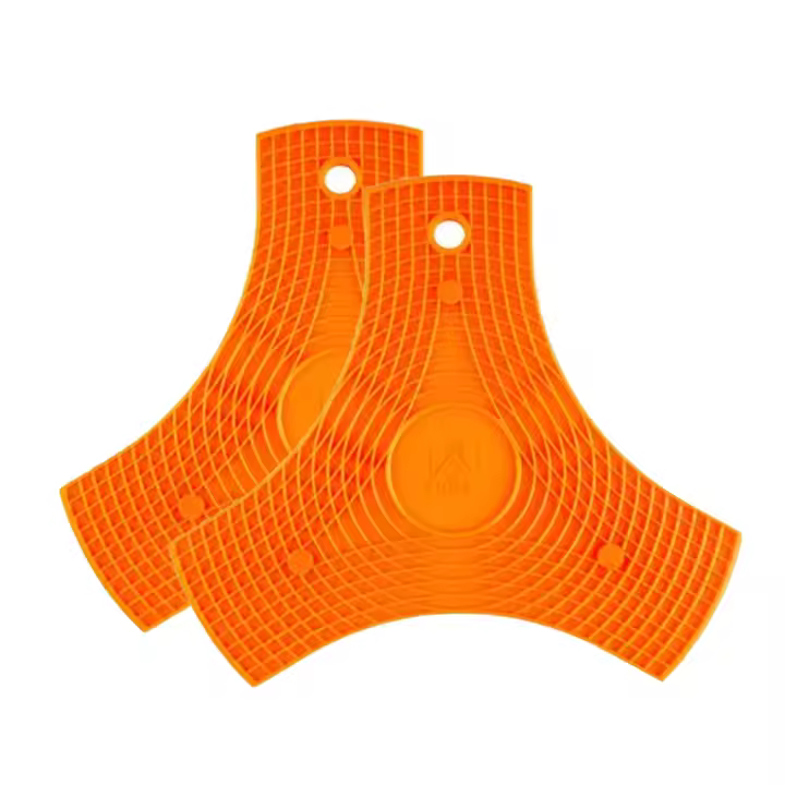 Bra - Pack de Multiusos 3 Funciones en 1, Color Naranja, Rojo, Gris o Verde (Pack 2 Uds), Salvamanteles Silicona Imantado, Protector Sartenes y Manopla, Varios Colores, Utensilio Cocina - 1