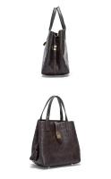 Bolso Bandolera Para Mujer CH Embossed Con Diseño De Impresión De Letras Gran Capacidad Elegante Temperamento Bolso De Mano Casual - details 12