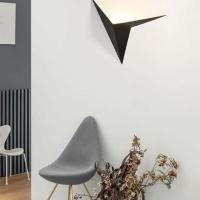 Aplique de pared LED para interiores de 3 Wcreativo aplique de pared triangular negroaplique de pared de metal blanco cálido moderno para dormitoriosala de estarescalera - details 3
