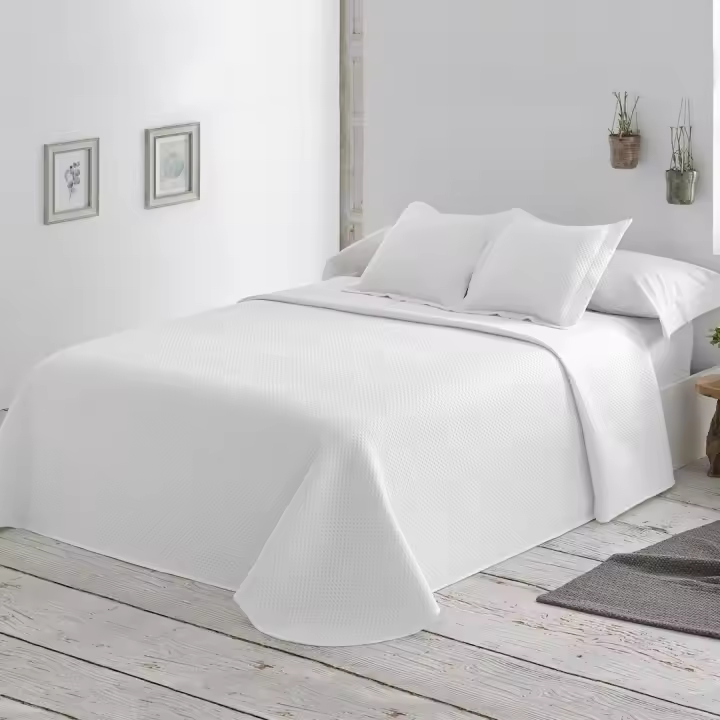 Mommata Colcha Lisa Reversible Termosellada Blanca. - 1