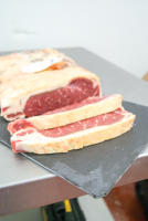 ENTRECOT DE VACA - ESPECIAL CARNIVOROS Y BARBACOA - TOLECARNES - details 1
