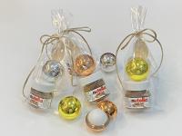 Regalos para invitadas de Boda Comuniones bautizos aniversarios cumpleaños 10/15 UNIDADES bálsamo de labios con aroma a vainilla y tarrito de Nutella con cuchara presentado en bolsa de regalo con cordon en color champan - details 6