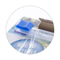CM - Film Alimentario 300 metros x 30cm de ancho. Bobina Estirable Uso Alimentario con Caja y Cuchilla Corta Fácil, Transparente Violeta. Packs de 1, 2 y 3 rollos - details 1