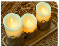 Pack compuesto de 3 velas LED de cera, color marfil y luz ámbar. Llama parpadeante realística. Marca Papuq - details 0