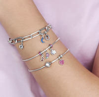 PANDORA Pulsera entrelazada Bond con cadena de plata 925, ideal para regalar en cumpleaños de pareja - details 0