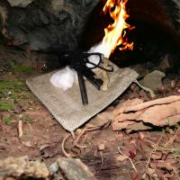 Pedernal de supervivencia con Mango de Plástico Rascador Multifunción - Enciende Fuego Fácilmente. - details 2