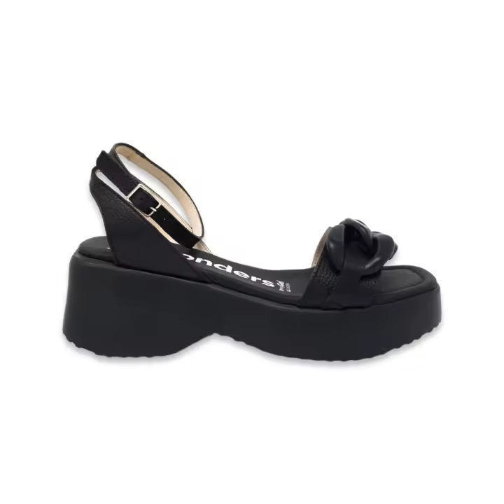 Calzado Sandalias marca Wonders modelo D-9703-Ne para mujer en color negro - 1