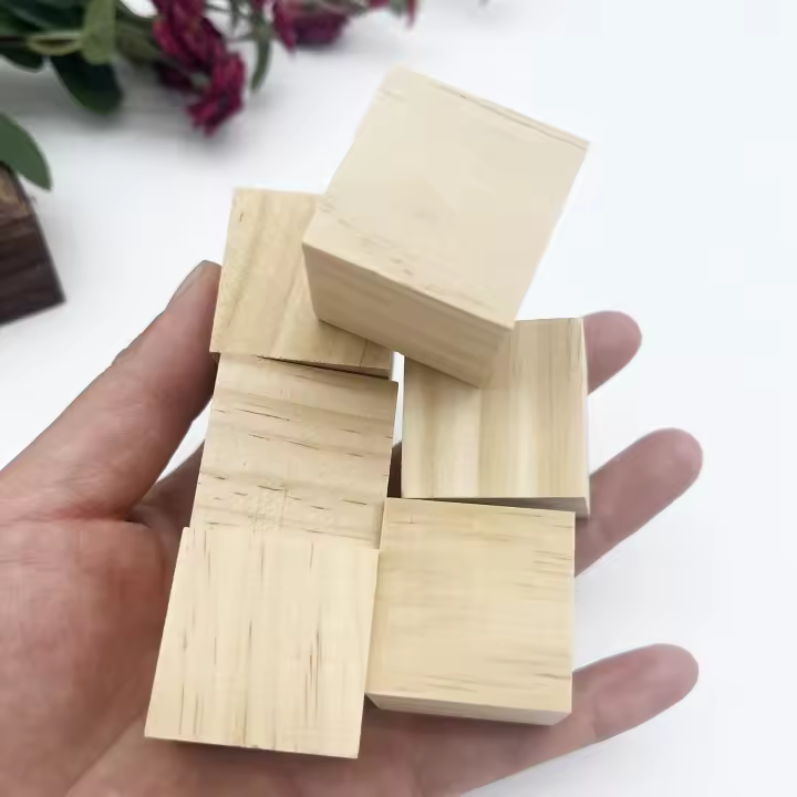 6PCS Bloques De Madera No Terminados De 3cm Para Manualidades De Madera Cubos De Pino Para Pintura Puzzle Y Grabado DIY - 1