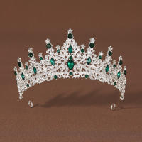 Diadema De Lujo Para Novia Con Estilo Griego Verde Y Roja Adorno Para El Cabello Para Damas En Boda Material Metálico Proveniente De Jiangsu China - details 0