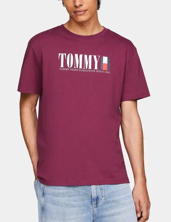 Camiseta Tommy Jeans Flag Logo Morada - 1