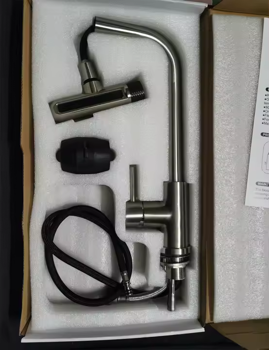 Grifo De Cocina Retráctil En Gris Y Negro Con 6 Modos Y Cabezal De Rociador Acero Inoxidable Mate Manillar Sencillo Montaje En Plato - 1
