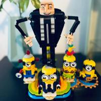 Nuevos Bloques De Construcción De Película 2025 Serie Gru Y Hombre Amarillo Juguete DIY Para Niños Regalos De Cumpleaños Y Navidad - details 0