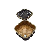 Cajita decorativa estilo vintage de metal con brillantes incrustados y motivos geométricos multicolor 6 x 6 cm aprox. con tapa con imán - diseño elegante - materiales de calidad robusta y exquisita mano de obra - ideal para decoración o regalo - details 4