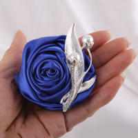 Corsé De Rosa Azul Para Boda Accesorios De Vestimenta Para Novio Y Novia Broche Artificial De Flores Sin Ingredientes Químicos Peligrosos - details 3
