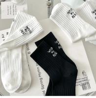 Calcetines De Mujer Estilo Japonés Bordados Con Letras Transpirables Para Primavera Verano Deporte Calcetines Blancos Para Niñas - details 5