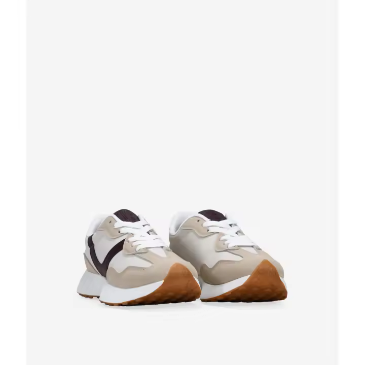 Bosanova Zapatillas deportivas para mujer con diferentes cortes retro y suela plana de 3 cm con tacos redondos. Cierre mediante cordones planos. - 1