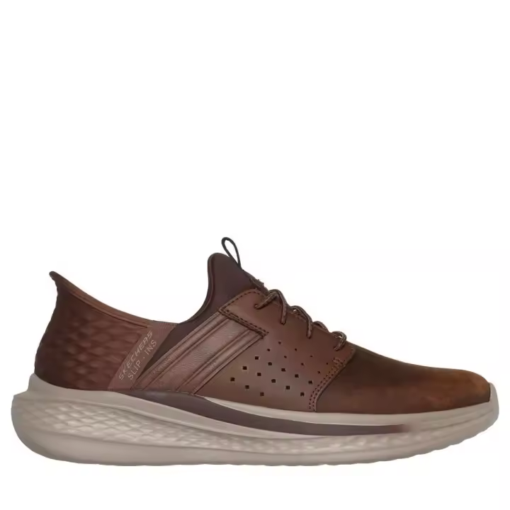 Cómoda  Deportiva hombre Skechers SLIP-INS: SLADE - ZACHARY en piel marrón. Plantilla Memory Foam® Skechers Hands Free Slip-ins con talón Comfort Pillow cálzate sin manos Altura Tacón bajo (1-3 cm) Referencia 210828-CDB - 1