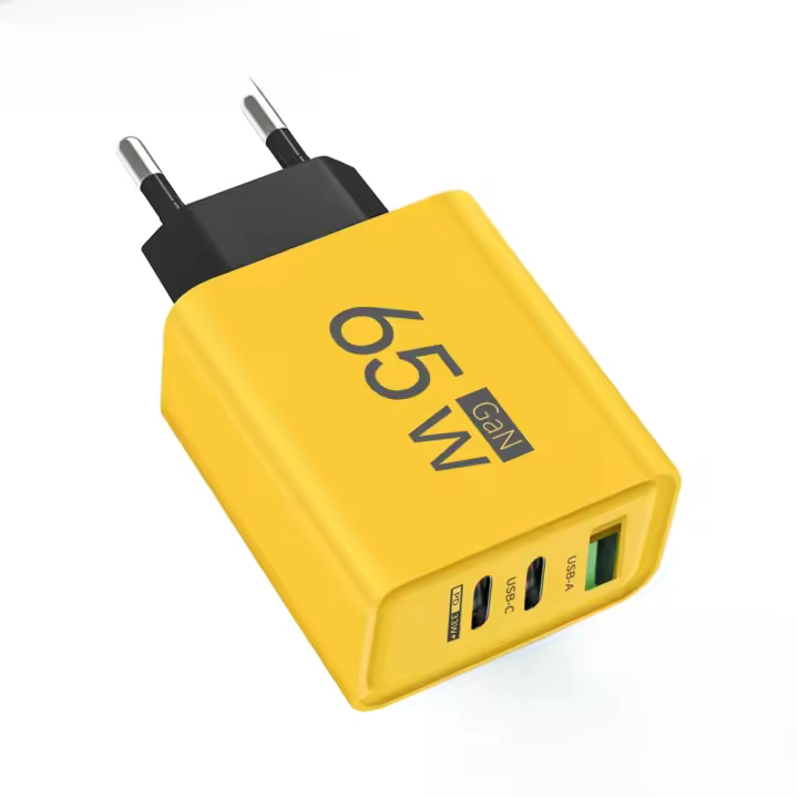 Cargador type C PD de 3 Puertos USB, adaptador de carga rápida para teléfono móvil, Cargador 3,0 para iPhone 15 14 Xiaomi Samsung Huawei - 1