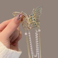 Pinza De Cabeza Con Colgante De Perla Y Mariposa Hueca De Diamante Completo Accesorio Para El Cabello Para Mujeres Aleación De Zinc - details 3