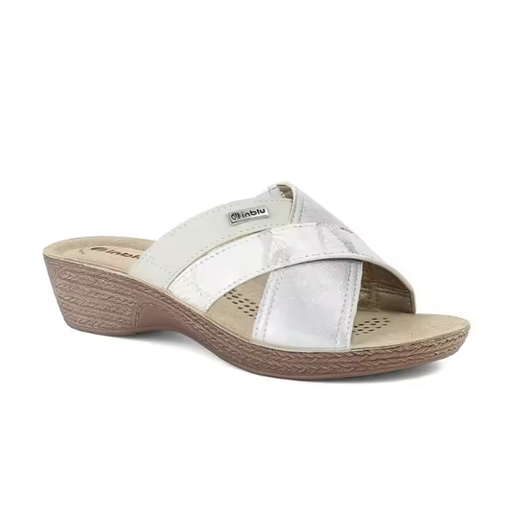 Sandalias Y Chanclas marca Inblu para mujer en color metal - 1