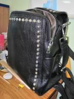 Mochila De Cuero Genuino Para Mujer Lujo Con Hebilla Multifuncional Bolso De Hombro Retro Para Viaje Y Escuela Moda Para Niña Adolescente Negro - details 2