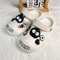 DIY Encantos De Animales De Dibujos Animados Para Zapatos Clogs Slides Sandalias Decoraciones Para Zapatos Jardín Accesorios Para Niñas Y Mujeres Regalos - details 3