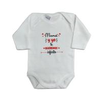 Body , Babero ó Pack de Body+Babero para bebé con frase : " Mamá y Yo Te Queremos Infinito " REGALO BEBES REGALO PAPÁS Papá Madre - details 1