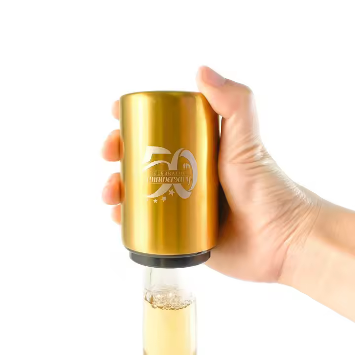 Lote 10 Abrebotellas chapas cerveza 50º Aniversario - Detalles, regalos y recuerdos para Bodas de Oro Bodas Boda Hombres - 1