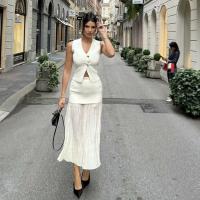 Conjunto De Vestido Y Falda Larga De Punto Para Mujer Estilo Moderno Y Elegante Primavera 2024 Sin Mangas Cuello En V Cierre Único - details 5