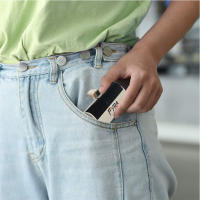 FYRA - Cargador portátil móvil Banco de Energía 5000 mAh, Mini Cargador Portátil Sin Cables, Cargador Tipo C / Lightning, FYRA CONSUMER ELECTRONICS. - details 2
