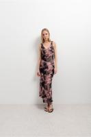 PuntoSalao Vestido estampado tie dye para mujer con tirantes escote pico  Losvestidos midison una de las mejores opciones para crear looks sencillos, fáciles y perfectos para cualquier momento u ocasión - details 0