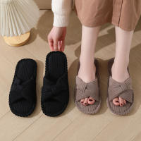 Zapatillas de felpa cruzadas para mujer - Nuevo modelo invierno/otoño, cálidas y cómodas para uso en casa - details 5