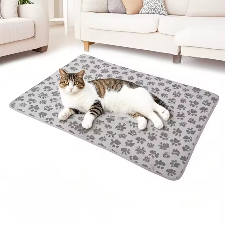 Colchoneta para dormir a prueba de orina para perros, cojín para dormir, caseta para perros, alfombrilla para el suelo de la jaula para mascotas, 80 x 60 x 2 cm - 1