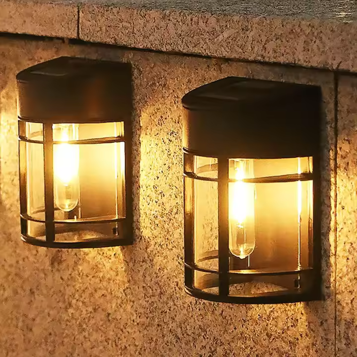 SOMY Lámpara solar para jardín al aire libre, 2 paquetes de luz solar exterior con impermeable, luz solar LED retro de pared decoración exterior para camino, terraza, patio, valla, balcón [blanco cálido 3000 K] luz nocturna - 1