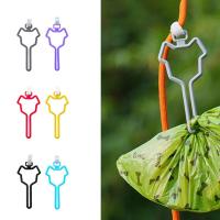 Porta Bolsas De Excremento Para Perro Dispensador De Basura Para Mascotas Libre De Manos Para Caminar Al Aire Libre Fácil De Transportar Clip Para Cachorro - details 0