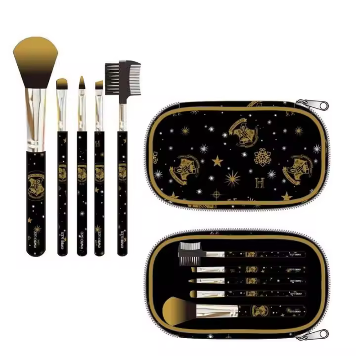 Cerdá Set de Belleza Neceser Harry Potter Hogwarts - Ideal para Viajes - 1