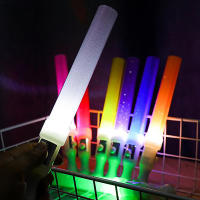 1Pc LED Stick De Brillo Tubo Luminoso Para Conciertos Y Fiestas Batería Empuje Luz De Juguete Para Bodas Y Celebraciones - details 5