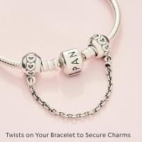 Pandora Momentos DE LA Mujer Sterling Silver Band of Hearts Safety Chain Charm para la pulsera - details 2
