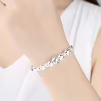 Nuevo Pulsera De Moda Coreana Con Bolas De La Suerte En Color Plata Para Mujer Joyería De Lujo Para Fiesta Y Boda Regalo - details 1