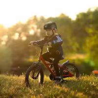 Juego De Protección Deportiva Para Niños Y Niñas 7PCS Esquísatecato Con Casco Patines Y Scooter Equipamiento De Protección Para Ciclismo Patinaje Y Esquí - details 6